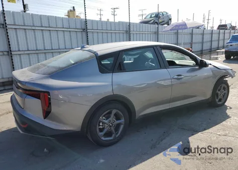 2025 Kia K4 Lx z USA, uszkodzony, nr VIN 3KPFT4DE6SE028197